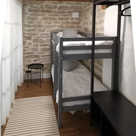Apartment City Center - Niine 10