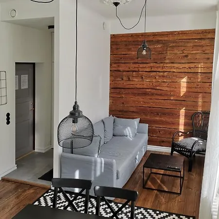 City Center - Niine 10 Apartment